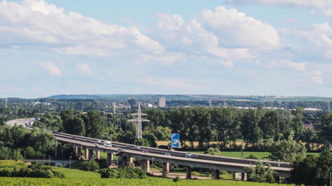 A671: Mainbrücke Hochheim wird am 24. Januar für einen Tag komplett gesperrt