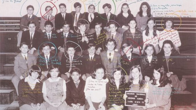 Erinnern in Bildern: Marcelo Brodsky im Kunsthaus Wiesbaden